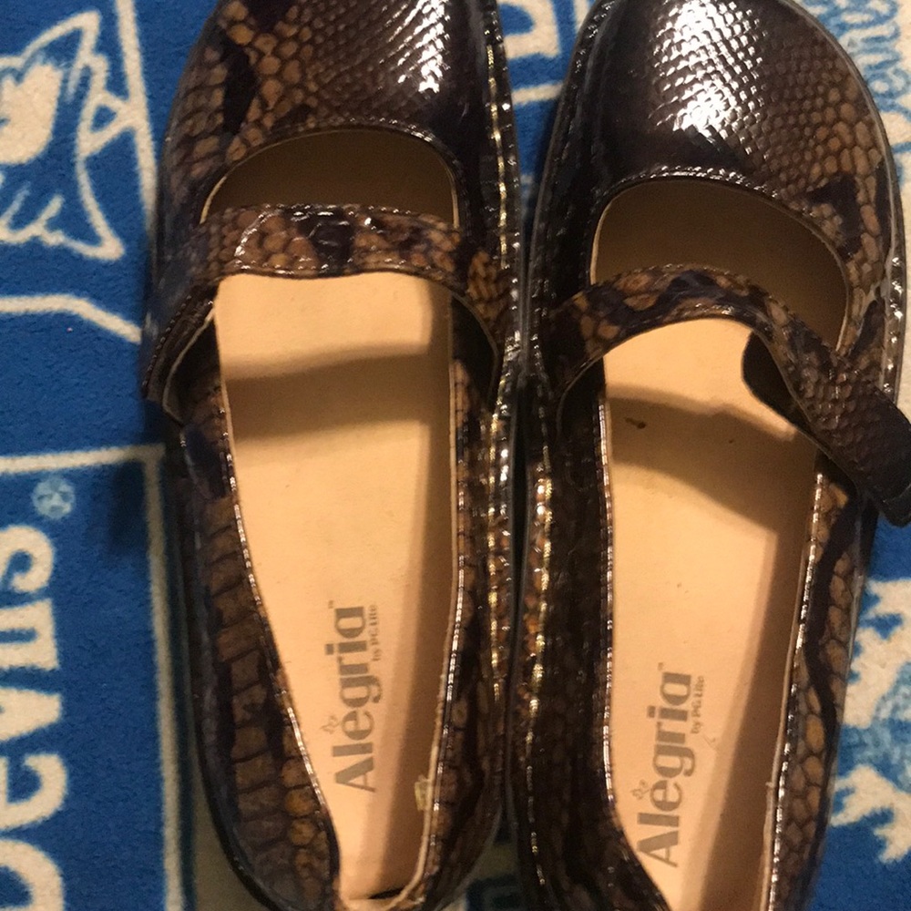 Work shoes - Picture 2 of 5
